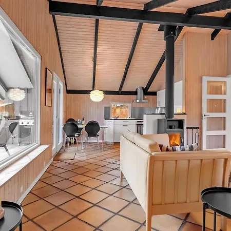Prázdninový dům 3 Bedroom Awesome In Middelfart