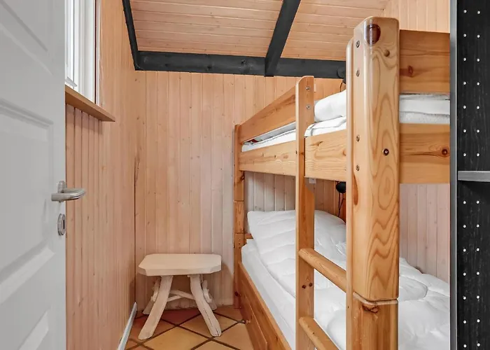 3 Bedroom Awesome In Ferienhaus Middelfart