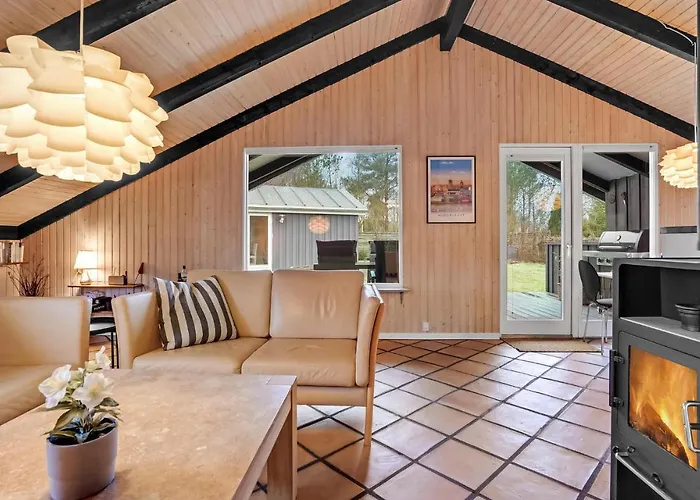 Ferienhaus 3 Bedroom Awesome In Middelfart