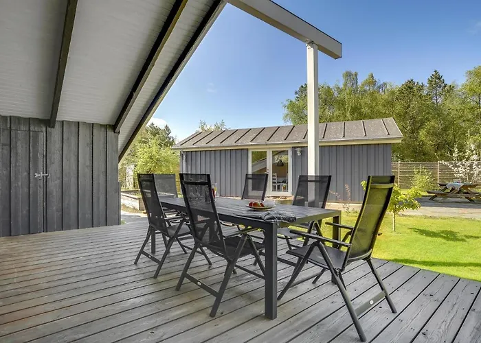 3 Bedroom Awesome In *